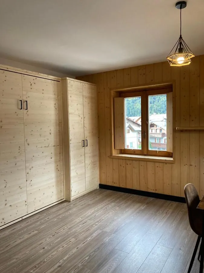 Il Pettirosso - Casa Vacanze Bormio 0*,  Italia